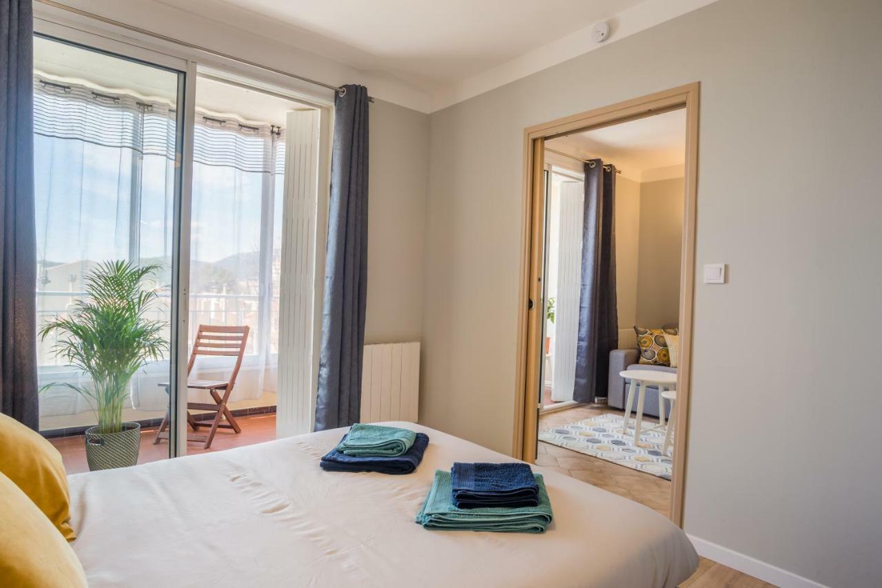 Appartement 2 Pieces Avec Balcon 土伦 外观 照片