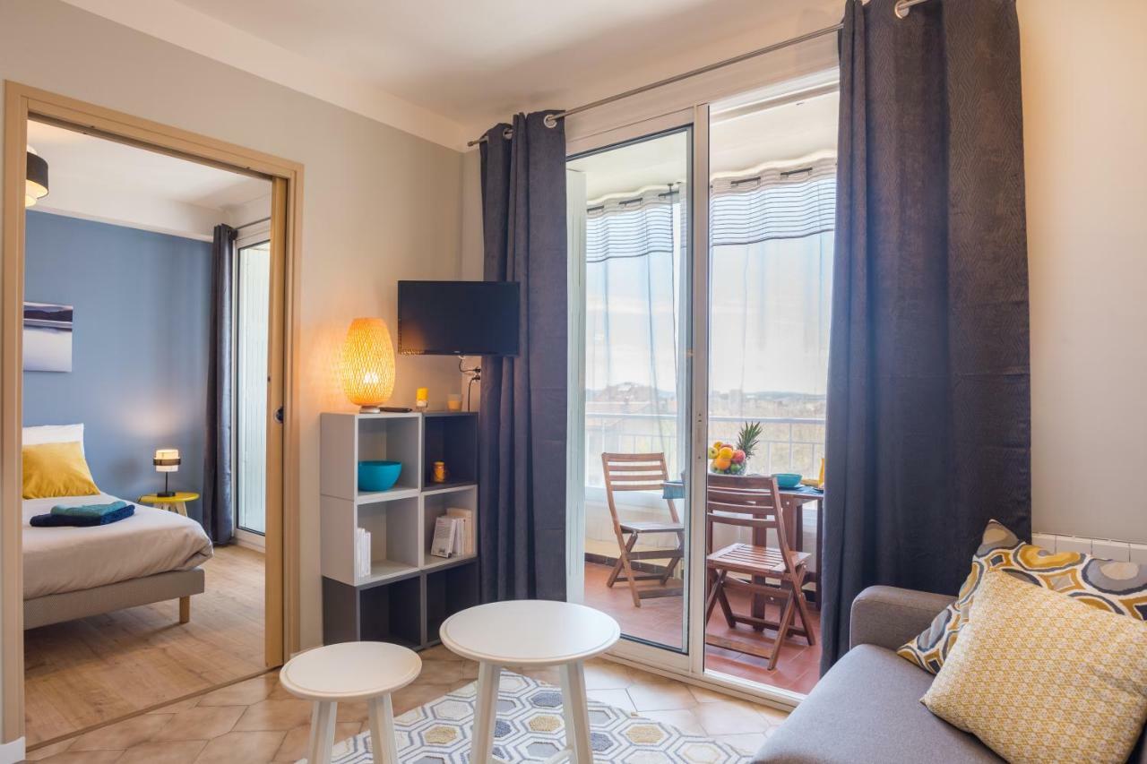 Appartement 2 Pieces Avec Balcon 土伦 外观 照片